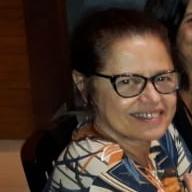 Bióloga, M.Sc., professora e ambientalista